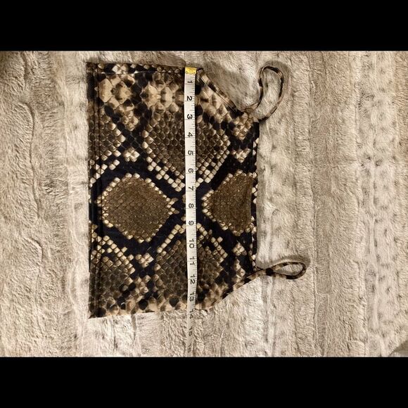 : :NEW 90s / Y2K Inspired Snake Skin Print Crop Tank Top : : - Picture 5 of 5